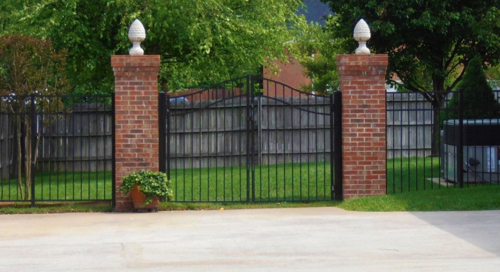 commercial gate repair.