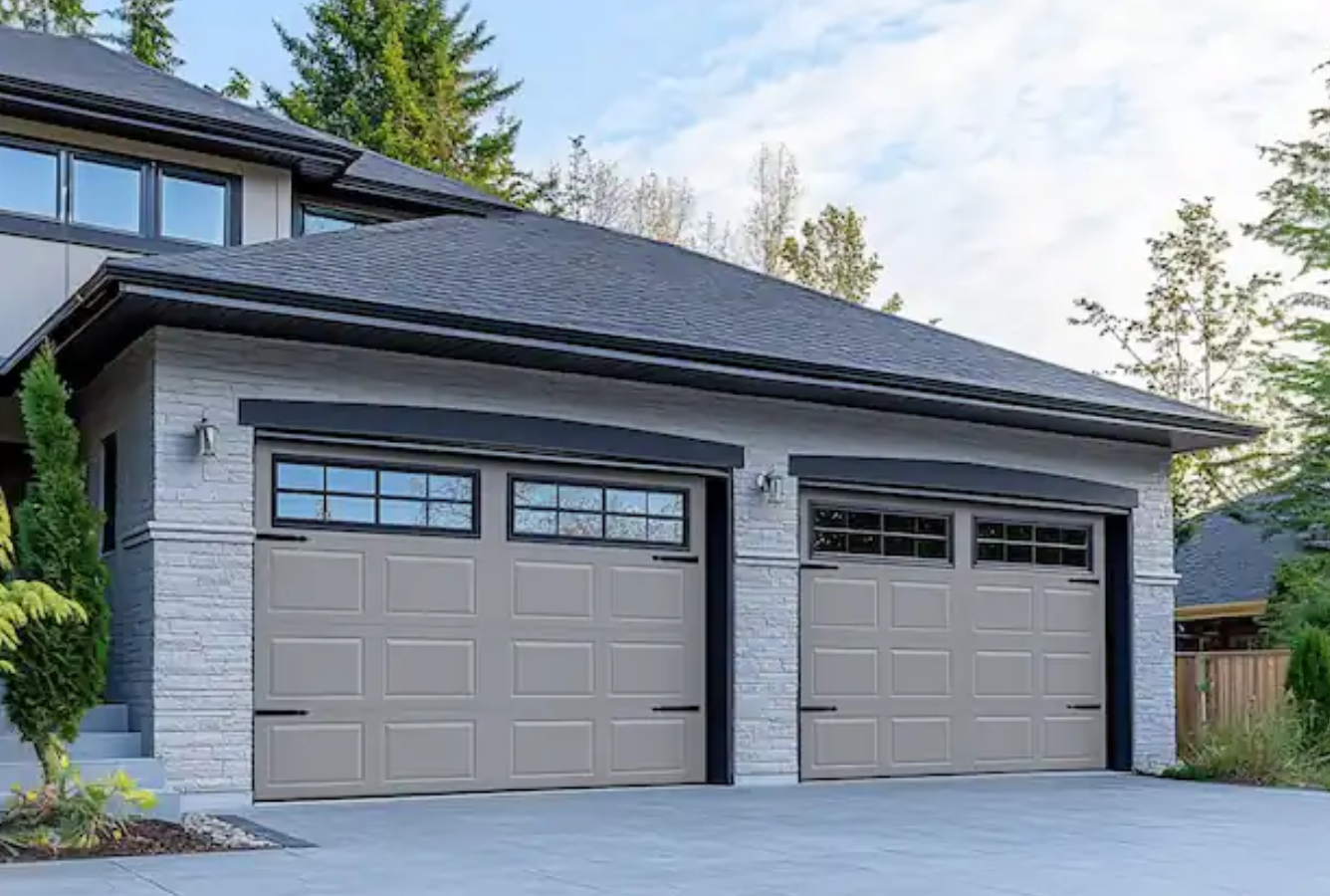 Same-day garage door repair service of Garage Door Repair Grove City Ohio expert team.