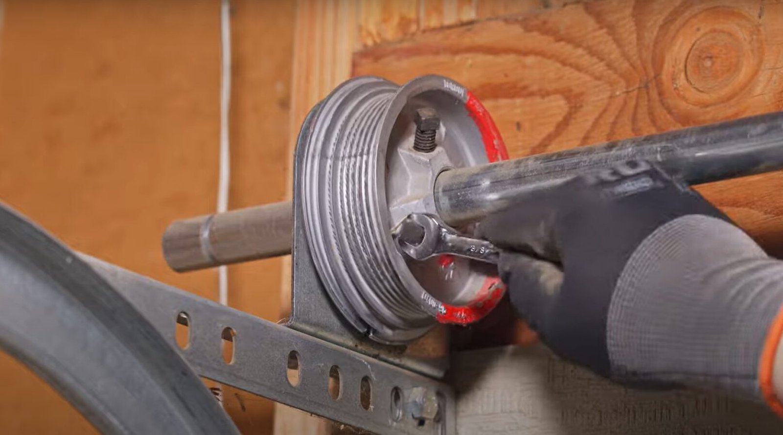 Garage Door Cable Replacement Urbancrest